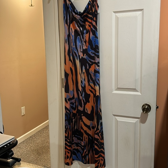 Women’s spaghetti string multi colored maxi dress - Picture 4 of 5